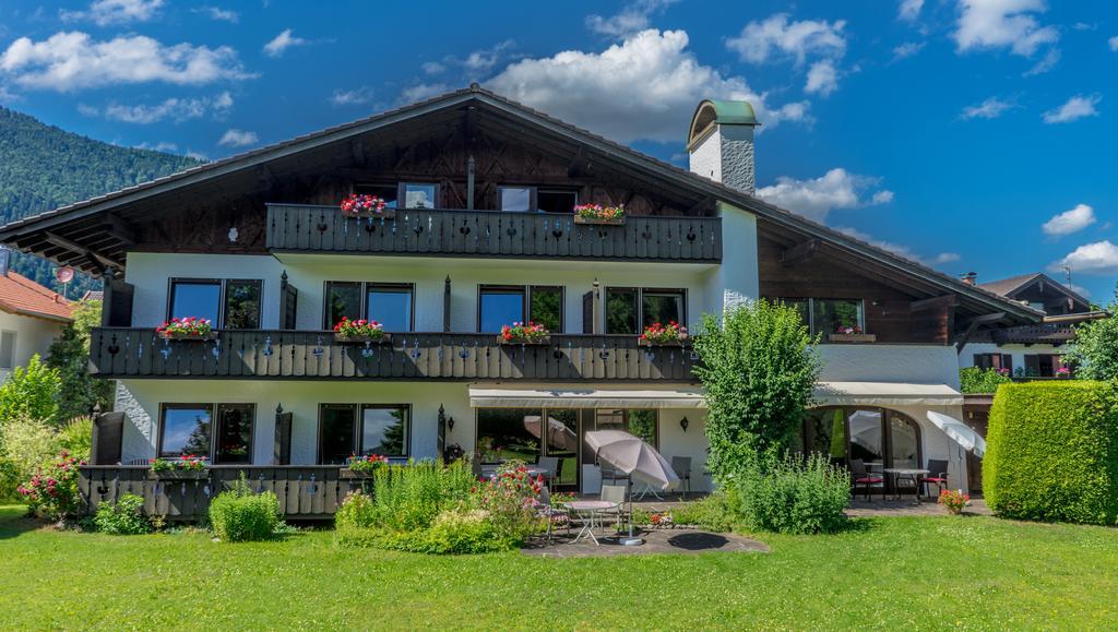 Hotel Garni Zugspitz Farchant Exterior foto